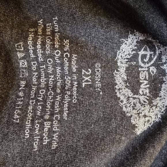 Disney Beauty and the Beast Gray T-Shirt - Picture 5 of 5